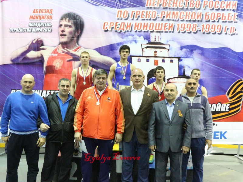Бренд VITEK поддержал юных спортсменов турнира по греко-римской борьбе